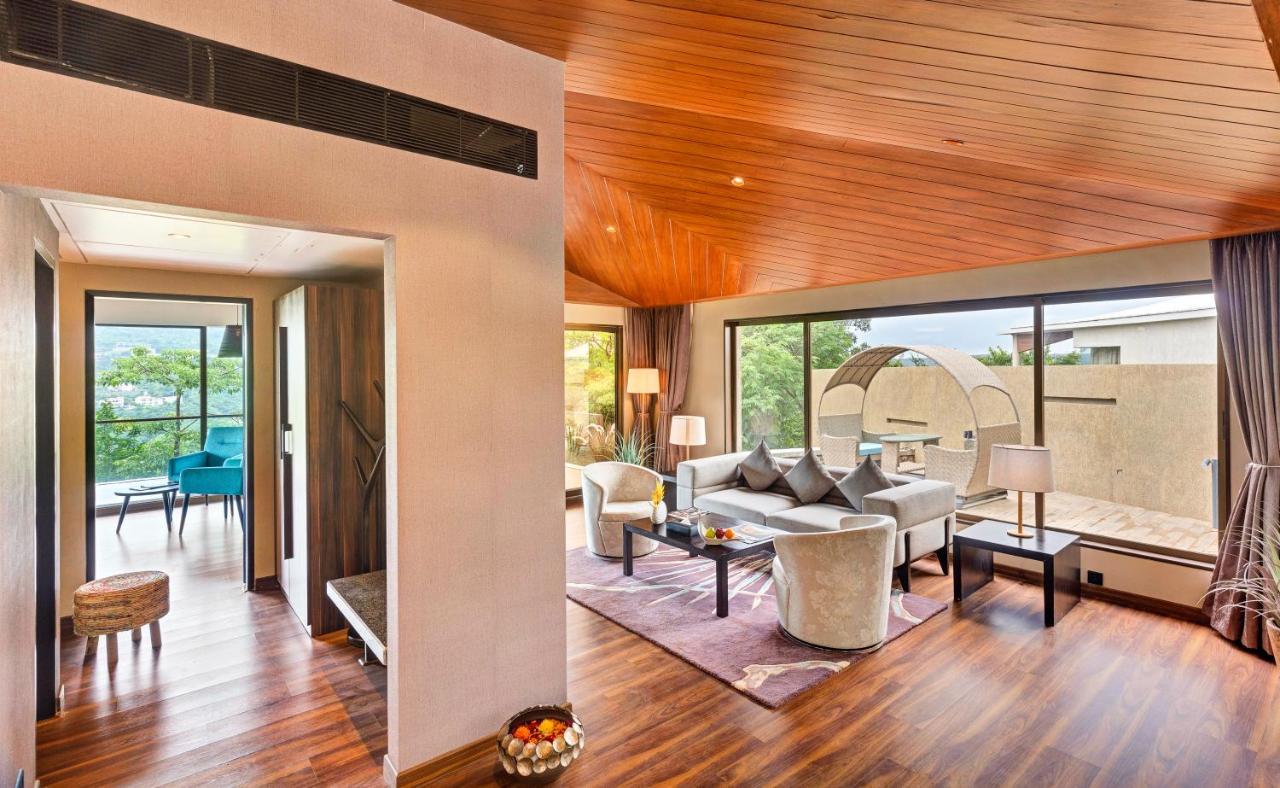 Aamby Valley City Lonavala Exterior foto The living room of a suite at the hotel