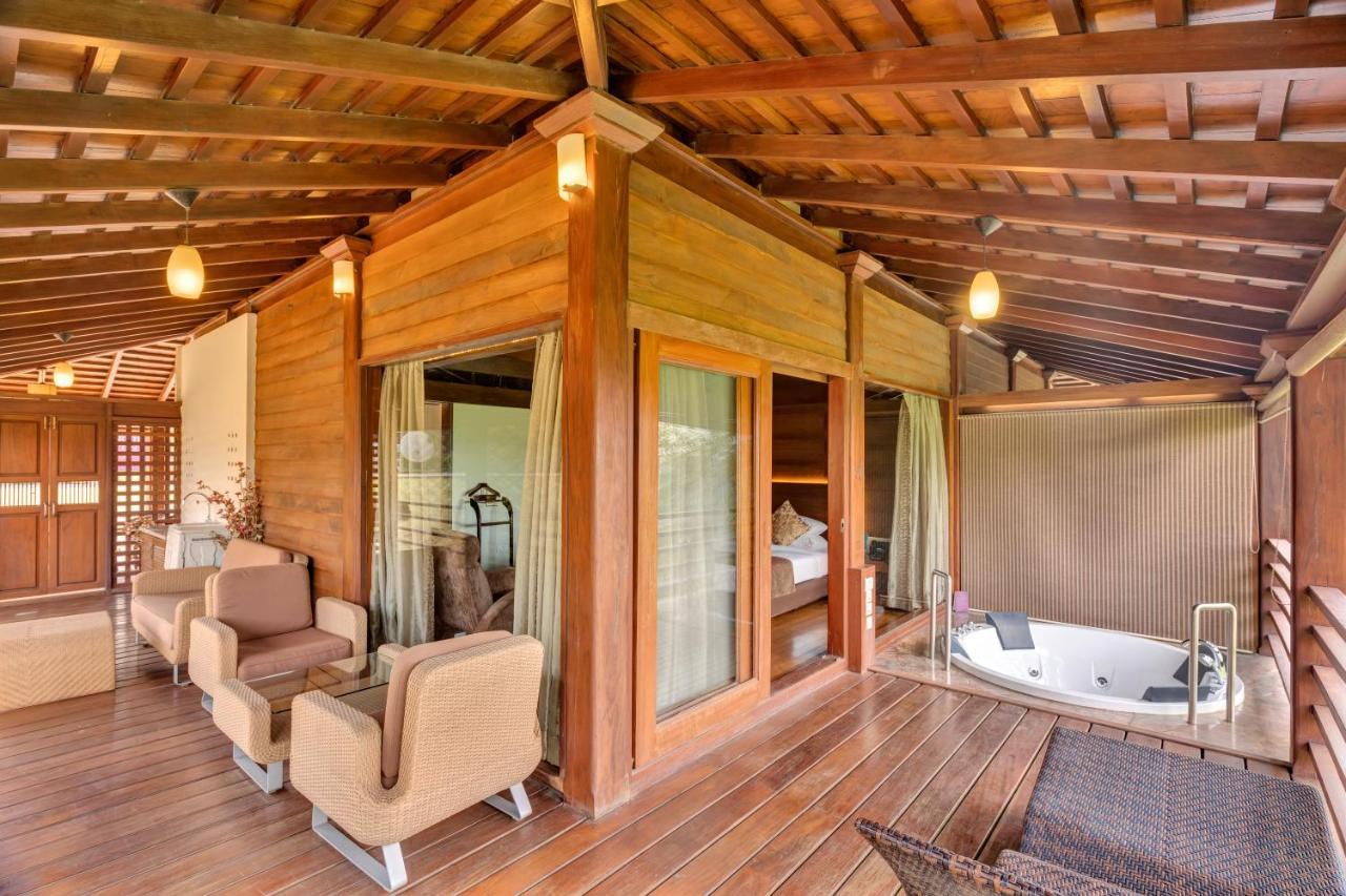 Aamby Valley City Lonavala Exterior foto A suite at the resort